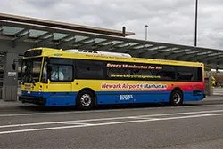 Автобус з EWR в Нью-Йорк