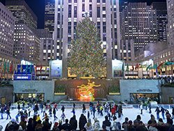 Rockefeller Center, le principal arbre de Noël et patinoire Donald Trump, New York City, USA