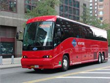 Czerwony autobus, wrażenia z Manhattanu, Nowy Jork